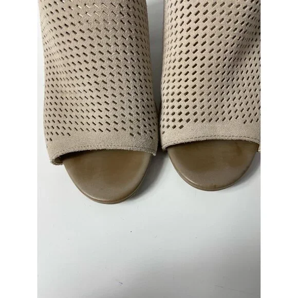 MARC FISHER Gabie Stacked Heel Bootie Sandal sz 8M - Picture 8 of 9